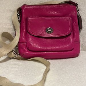 Coach Fuchsia Pink Leather Crossbody Shoulder Bag